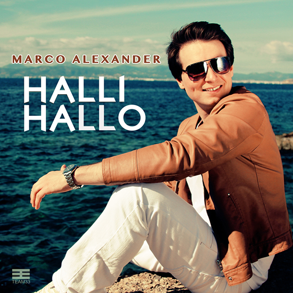 (English) Marco Alexander - Halli Hallo